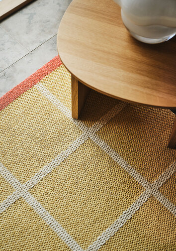 Pappelina-Criss-Pop-Runner-Pale-Yellow-Lifestyle