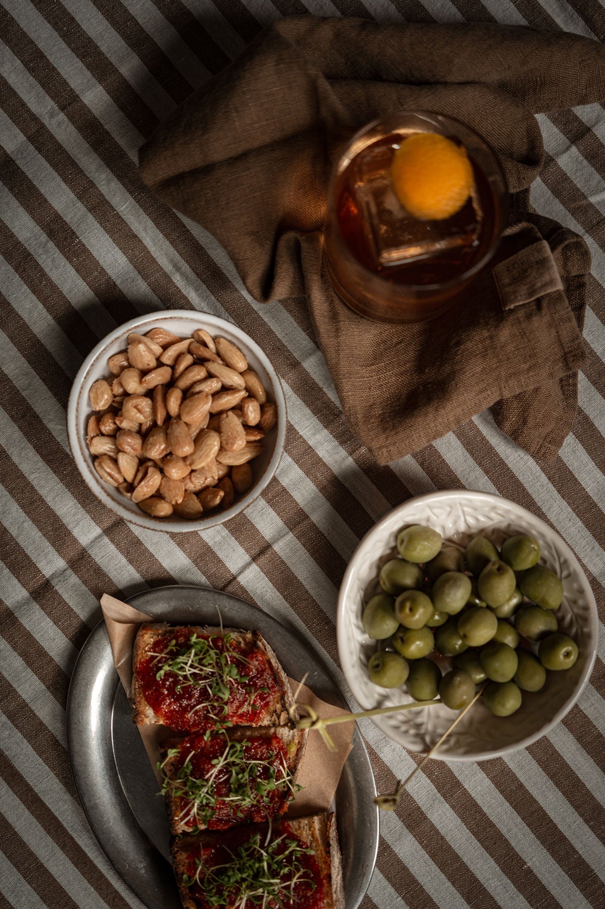 Lovely-Linen-Misty-Edge-Table-Cloth-Almond-Lifestyle