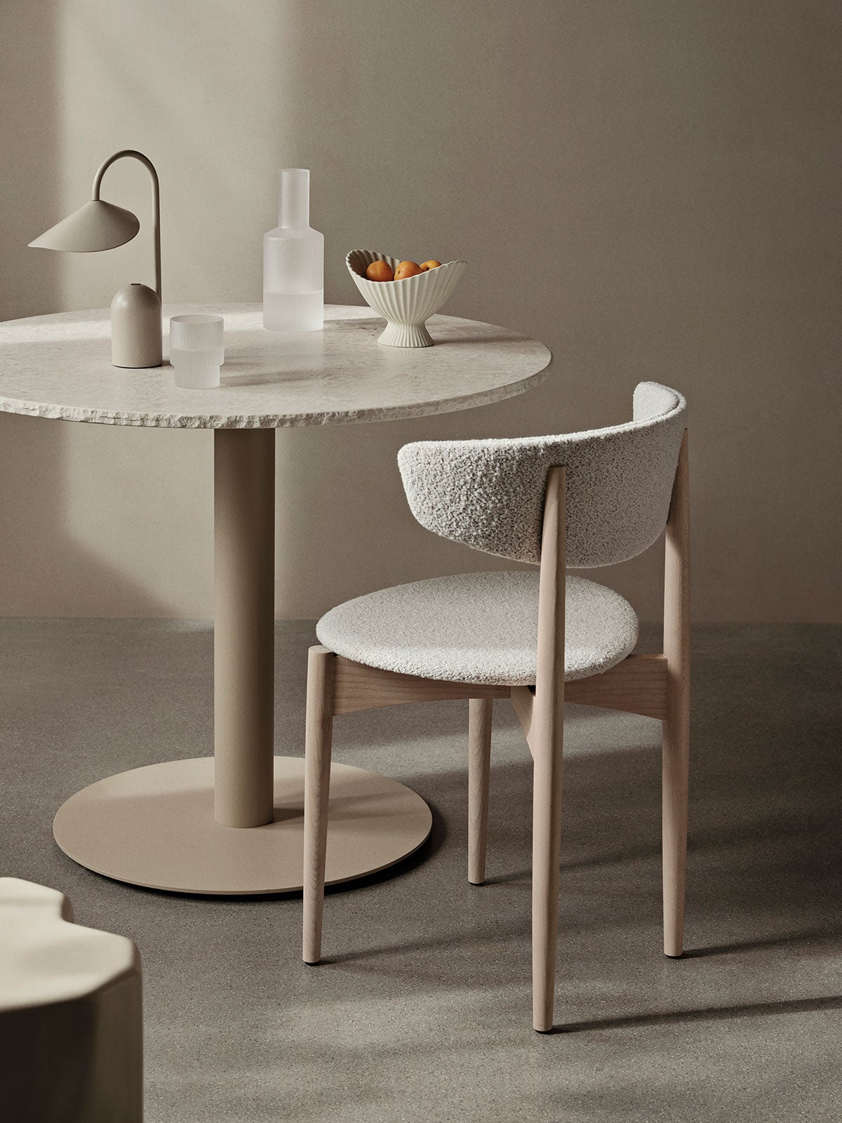 Ferm-Living-Mineral-Dining-Table-Bianco-Curia-Cashmere-Lifestyle