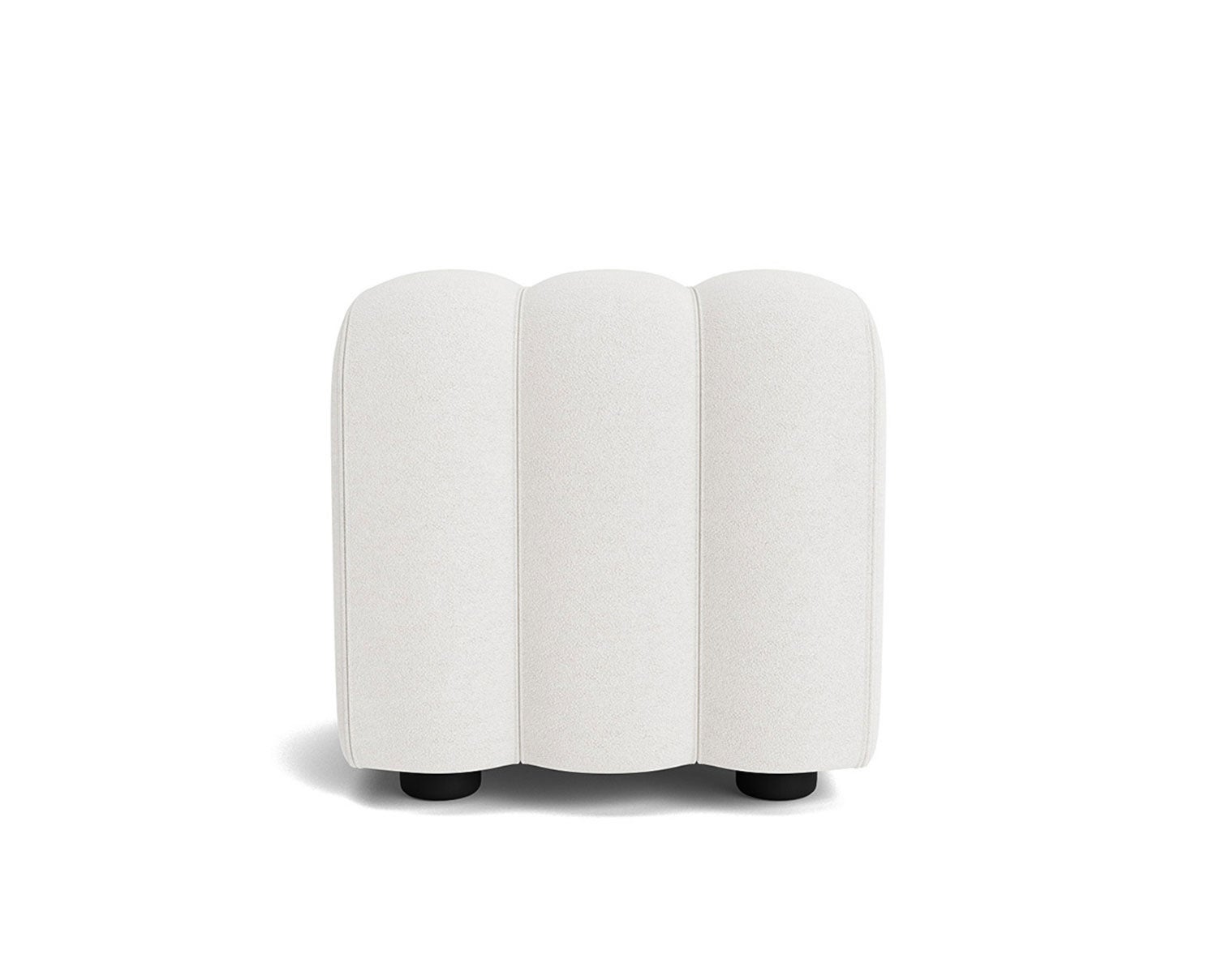 Studio-Pouf-Barnum-Boucle-Col-1