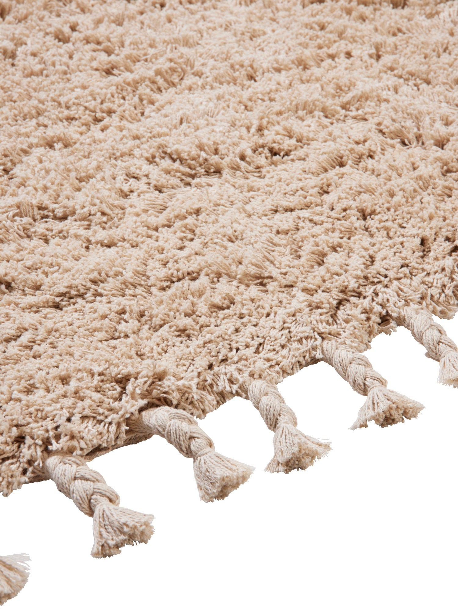 Ferm-Living-Amass-Long-Pile-Mat-Off-white-2013-miljo-1