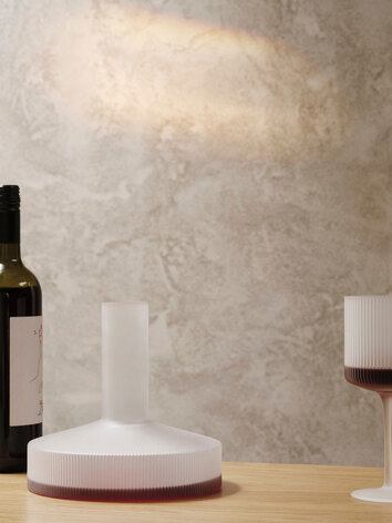 Ferm-Living-Ripple-Vinkaraff-Frosted-Miljo