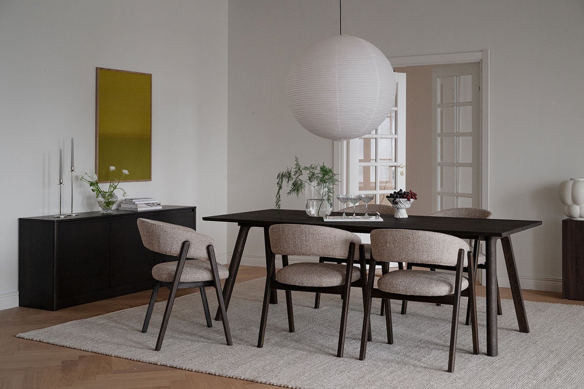 Rowico-Barnaby-Chair-Dark-Beige-Brown-Oak-Lifestyle.jpg Rowico-Barnaby-Chair-Dark-Beige-Brown-Oak-Lifestyle