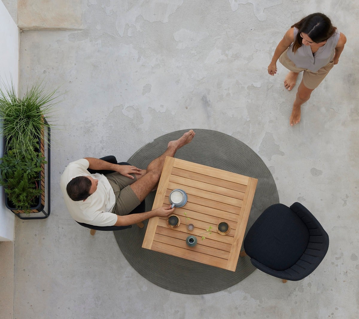 Cane-line-miljo-5042AL_P72X72RT_Go_cafe_teak_4712