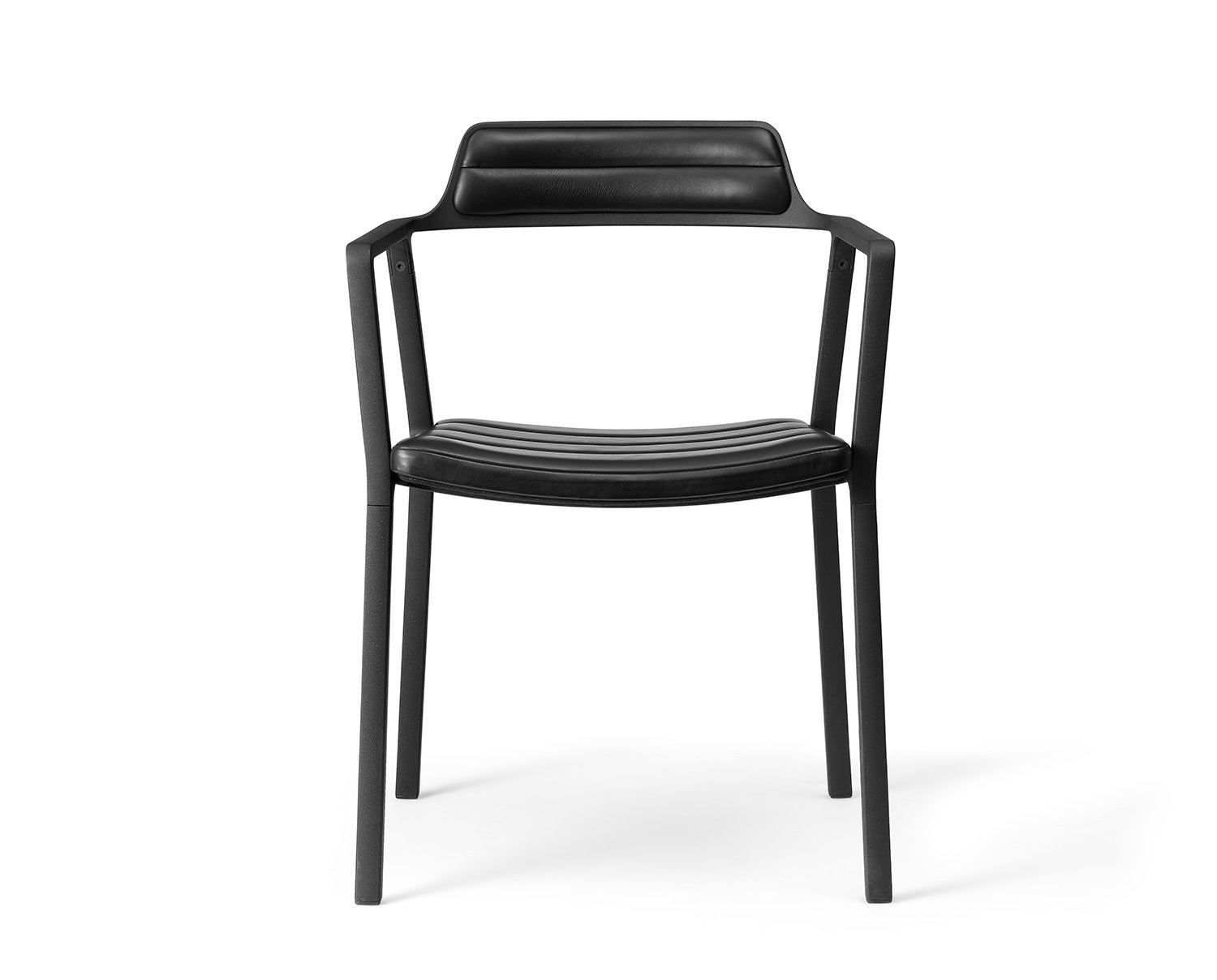 vipp-451-alu-chair-leather-black-02-high