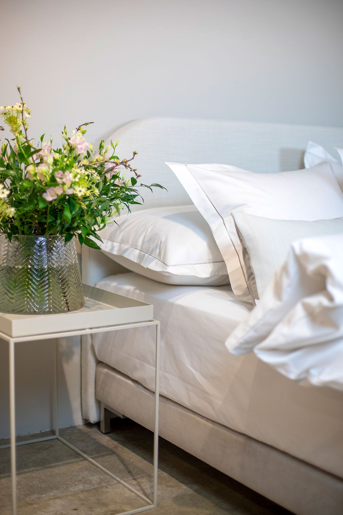 Mille-Notti-Bianca-Headboard-Linen-Ivory-Lifestyle