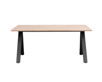 Carradale-Matbord-170-Vitpig-Ek-V-Ben-1