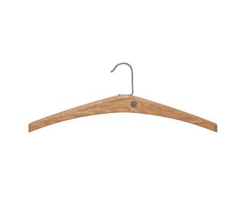 Oscarssons-Mobel-Cella-Hanger-Oiled-Oak