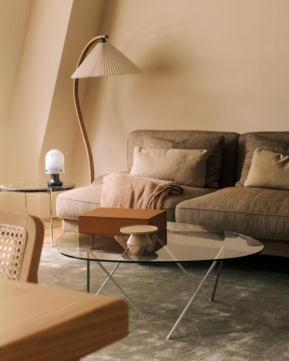 240502-Gubi-London-003-Pedrera-CT-Timberline-FL-Flaneur-Sofa