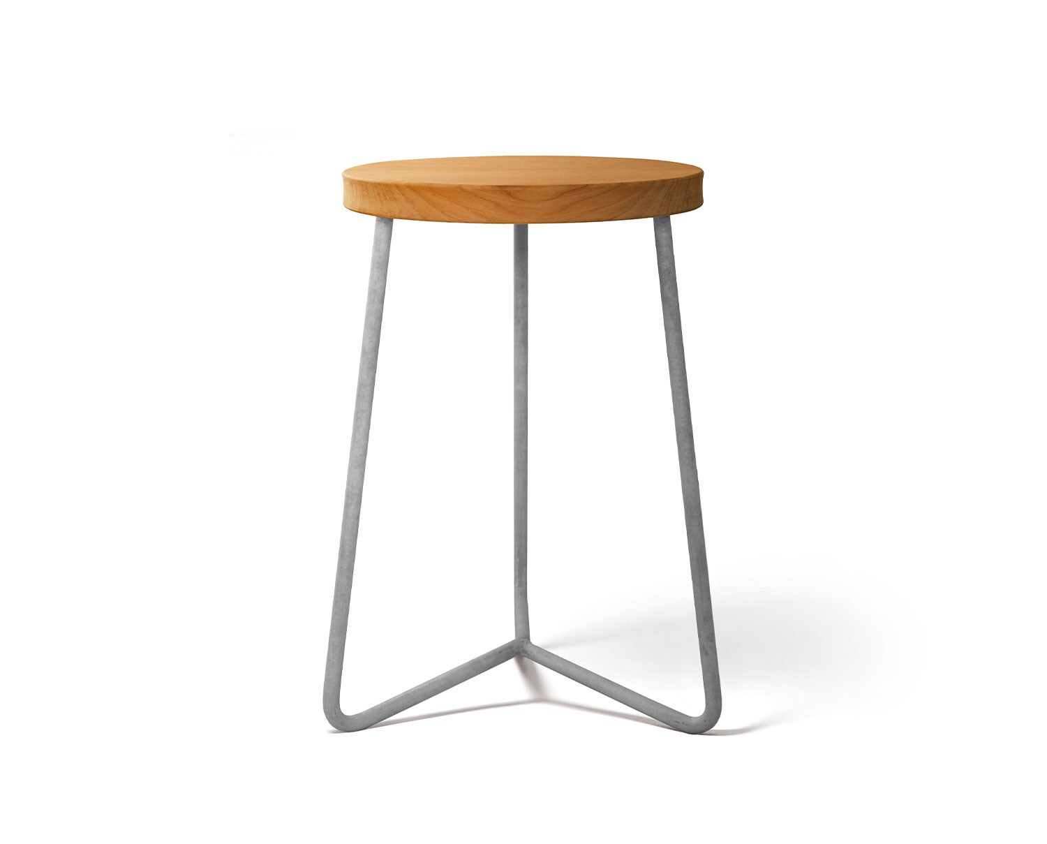 Skammel V1 45 i teak og varmgalvaniseret stål