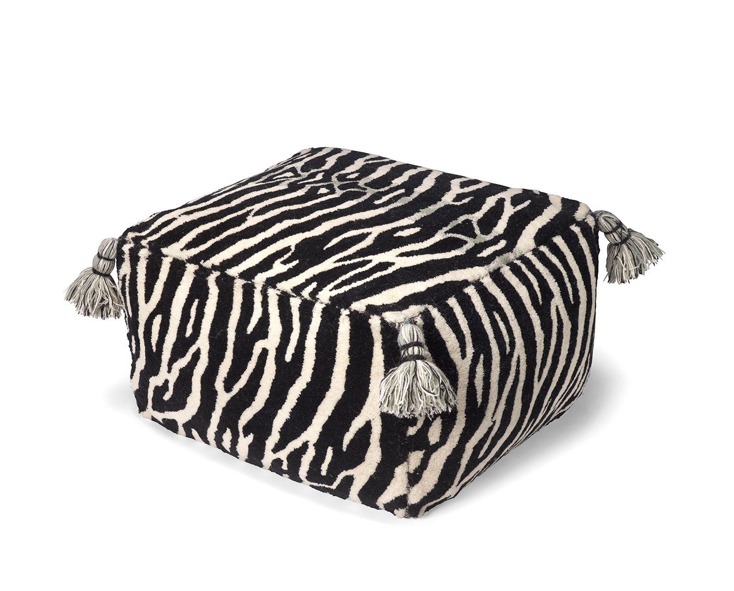 Zebra-puff-classic-collection-PO55ZEBW