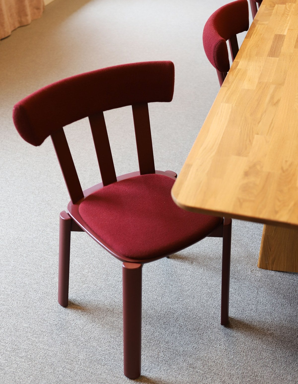 Stolab-Alt-stol-kladd-lingon-miljo-5