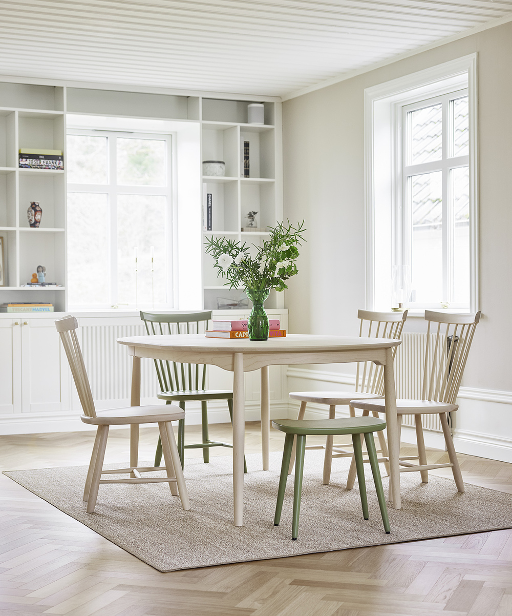 Stolab© Lilla Åland chair and Carl divisible table 18