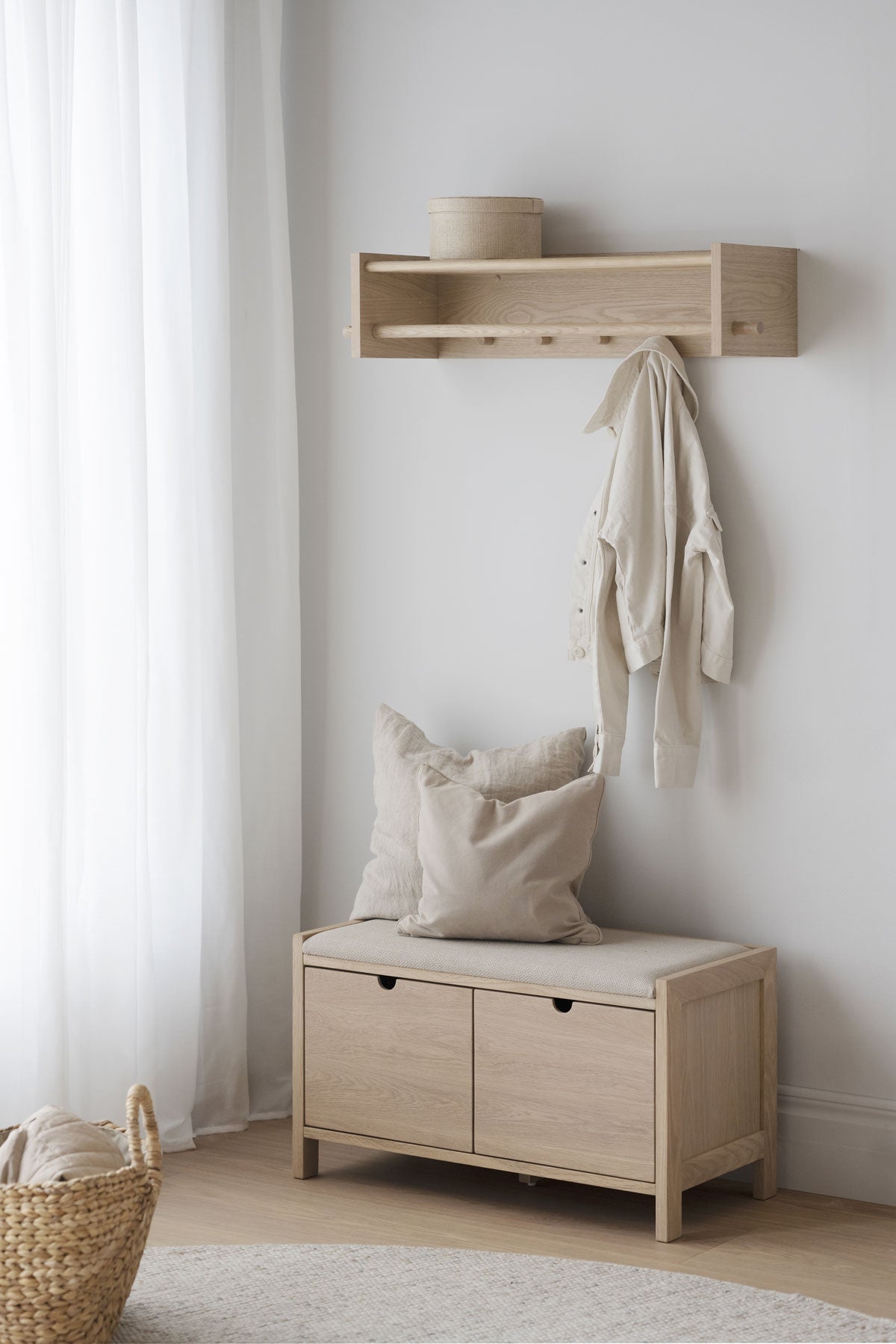 Hillmond-Hallbank-Vitpigmenterad-Ek-Miljo