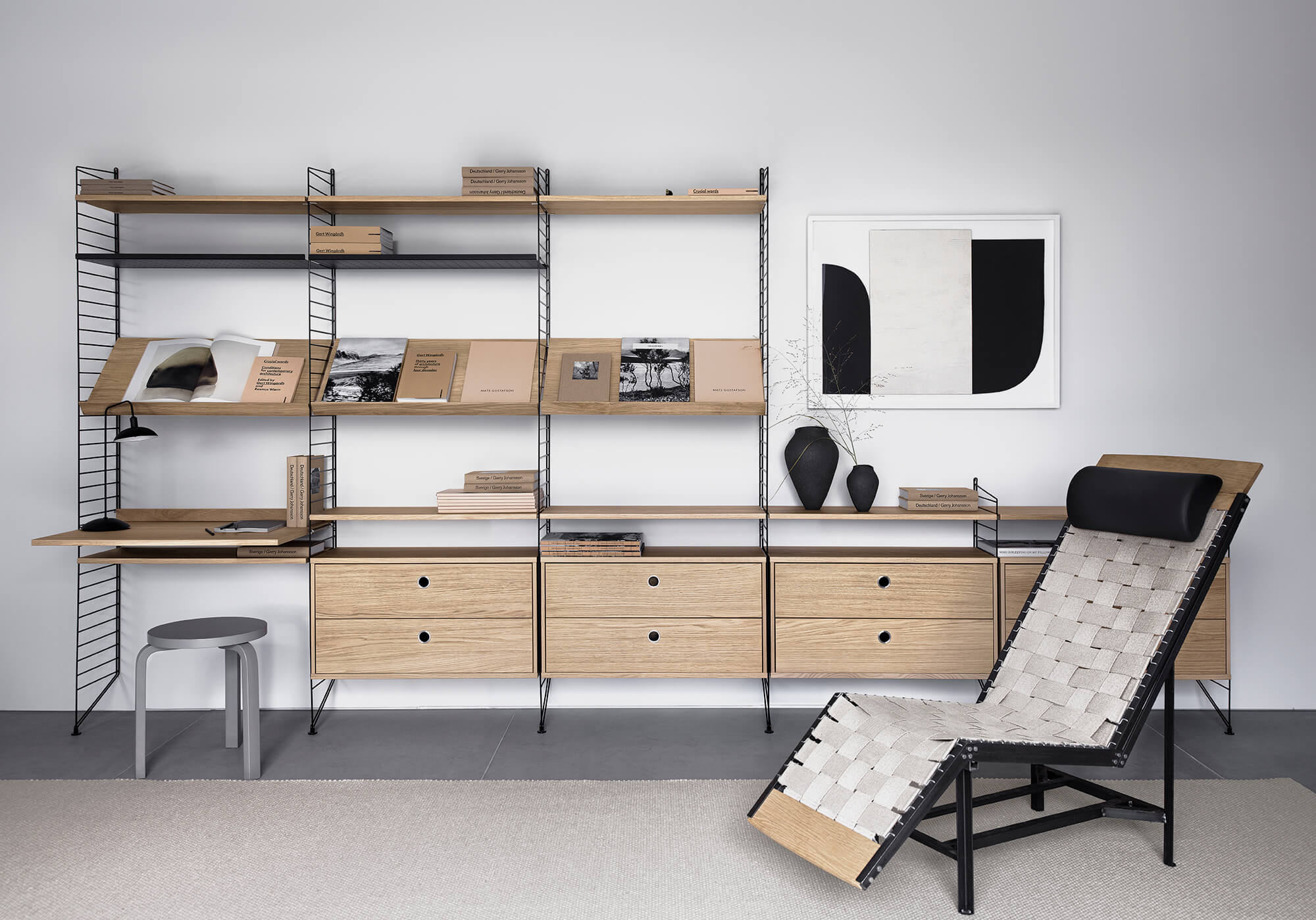 string-system-vardagsrum-ek-svart