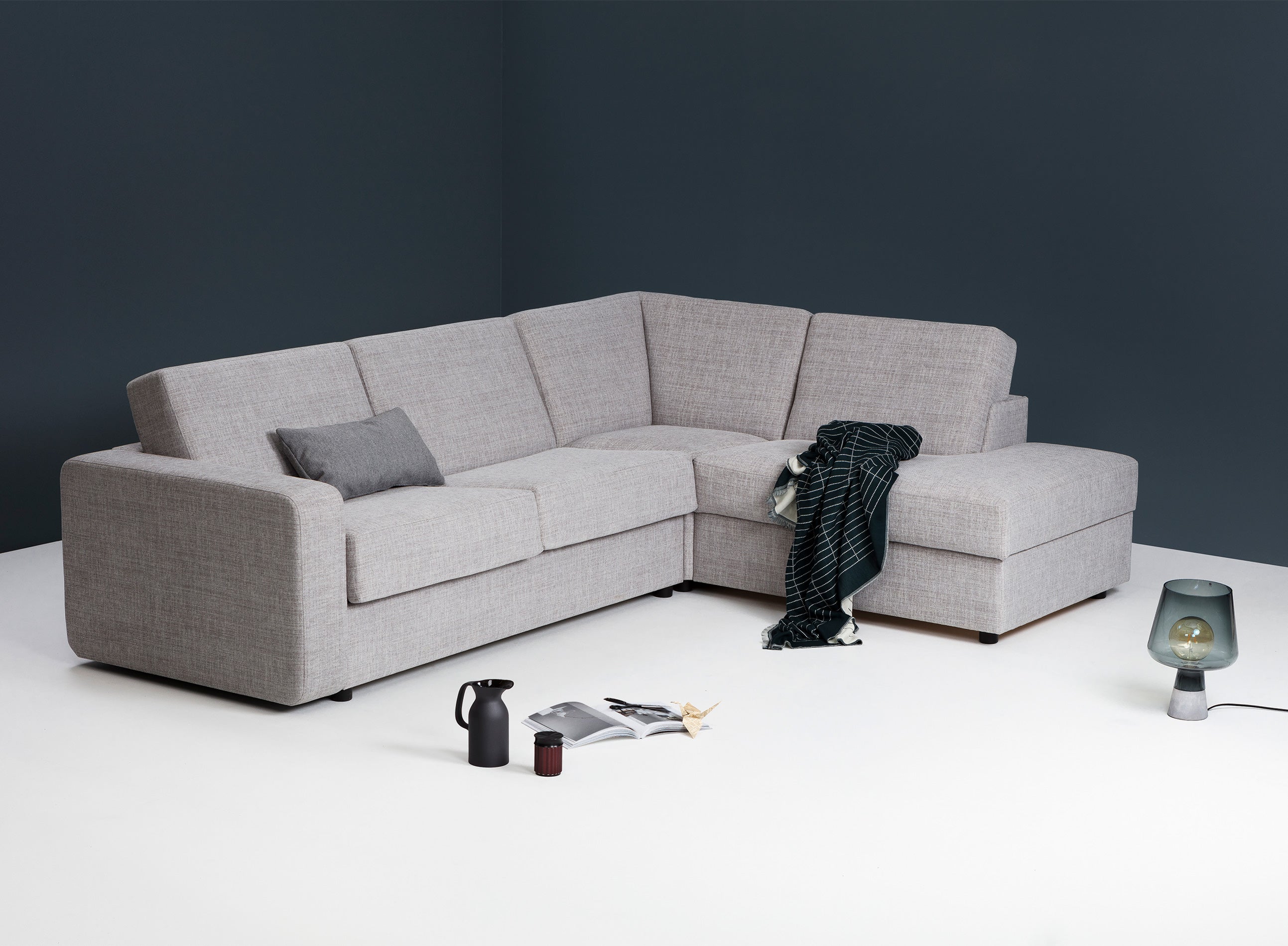 BEDinside-L-OpenCorner-140-Arm-Ambassador-low