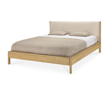 PI Sengeramme 180x200 i stoffet Cloud