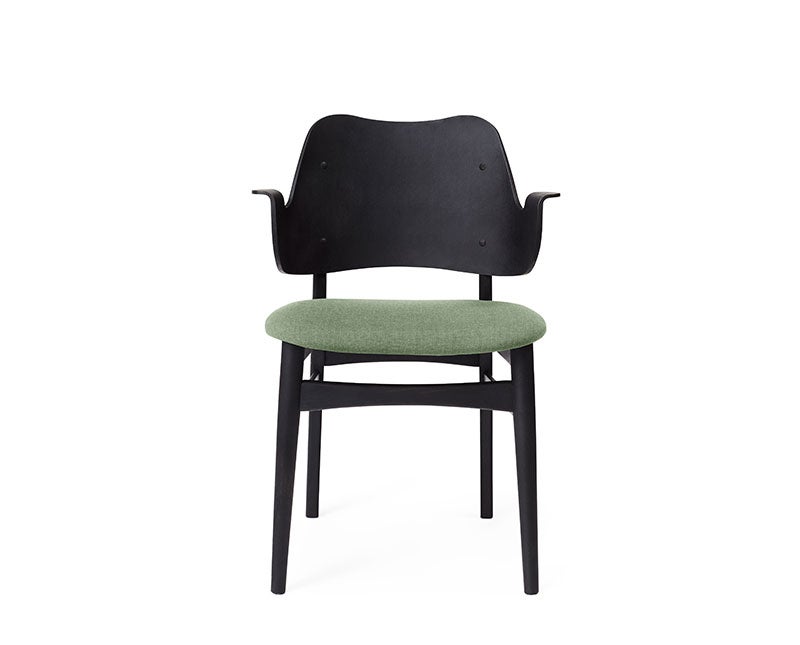 gesture-black-lack-seat-sagegreen-warm-nordic