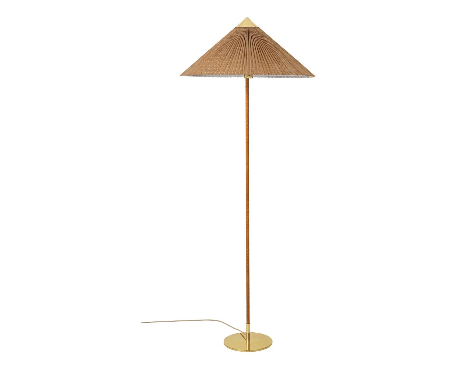 Gubi-9602-Floor-Lamp-EU-10121226-1