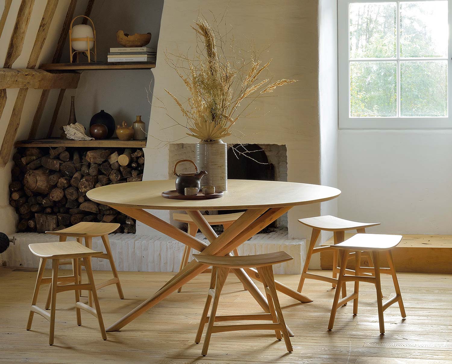 Mikado-matbord-50545-miljö1-ethnicraft