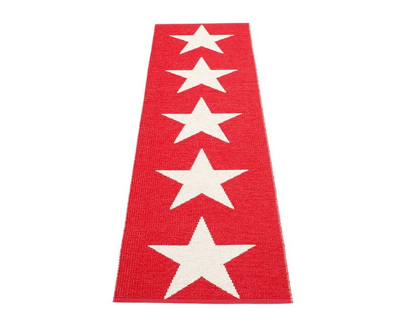 viggo-one-rod-matta-fram-pappelina