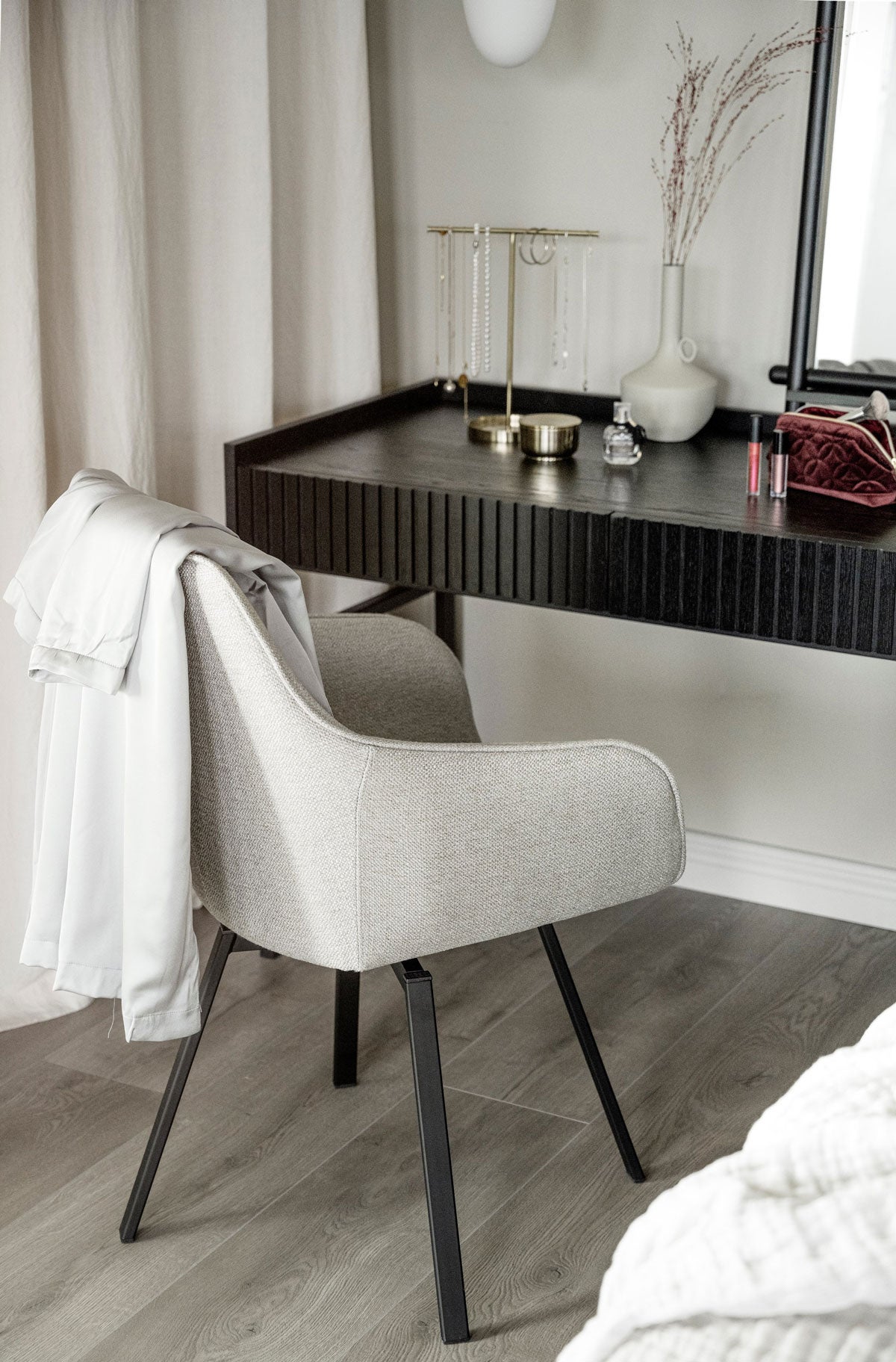 17132_riggins-120439camrose-120437halifax-119910alison-11776715