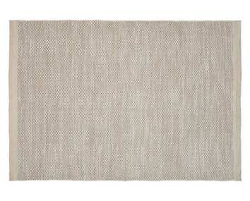 Adonic Mist Tæppe i farven Taupe