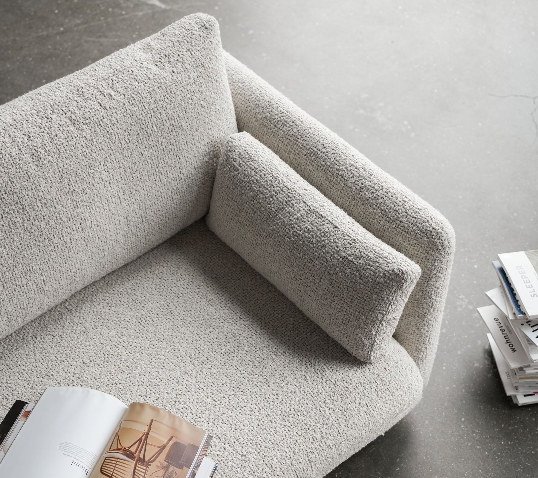 Cane-line-miljo-Bloom_armrest_5936_2c27dcd1-b853-4278-b028-7ecf003f4725