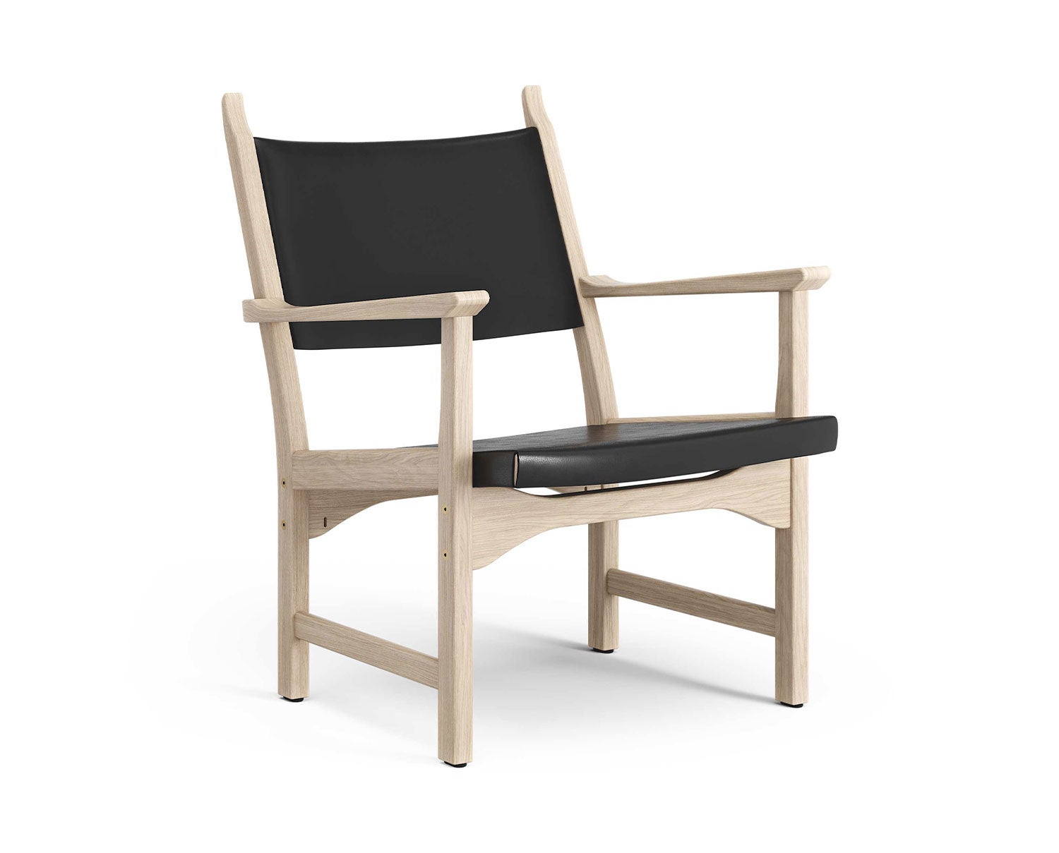 Swedese-Caryngo-Chair-Oak-White-Pigmented-Saddle-Leather-Black