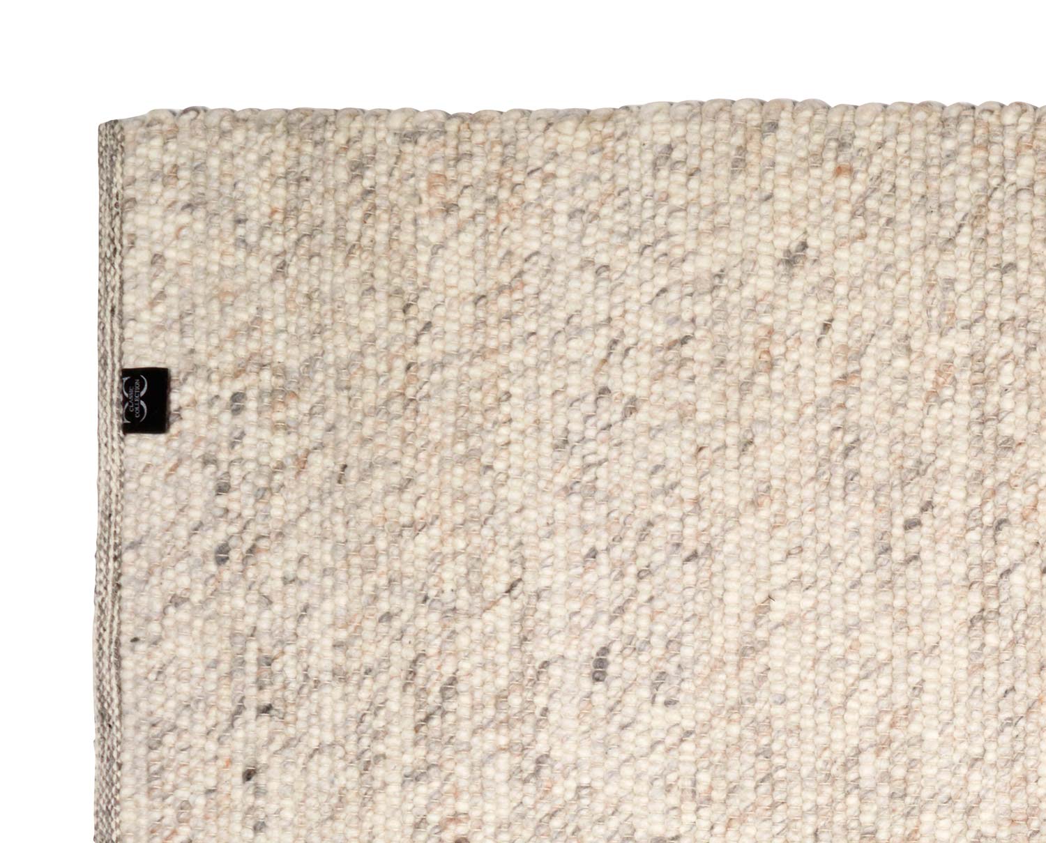 MERINO-nATURAL-DETALJ-matta-classic-collection