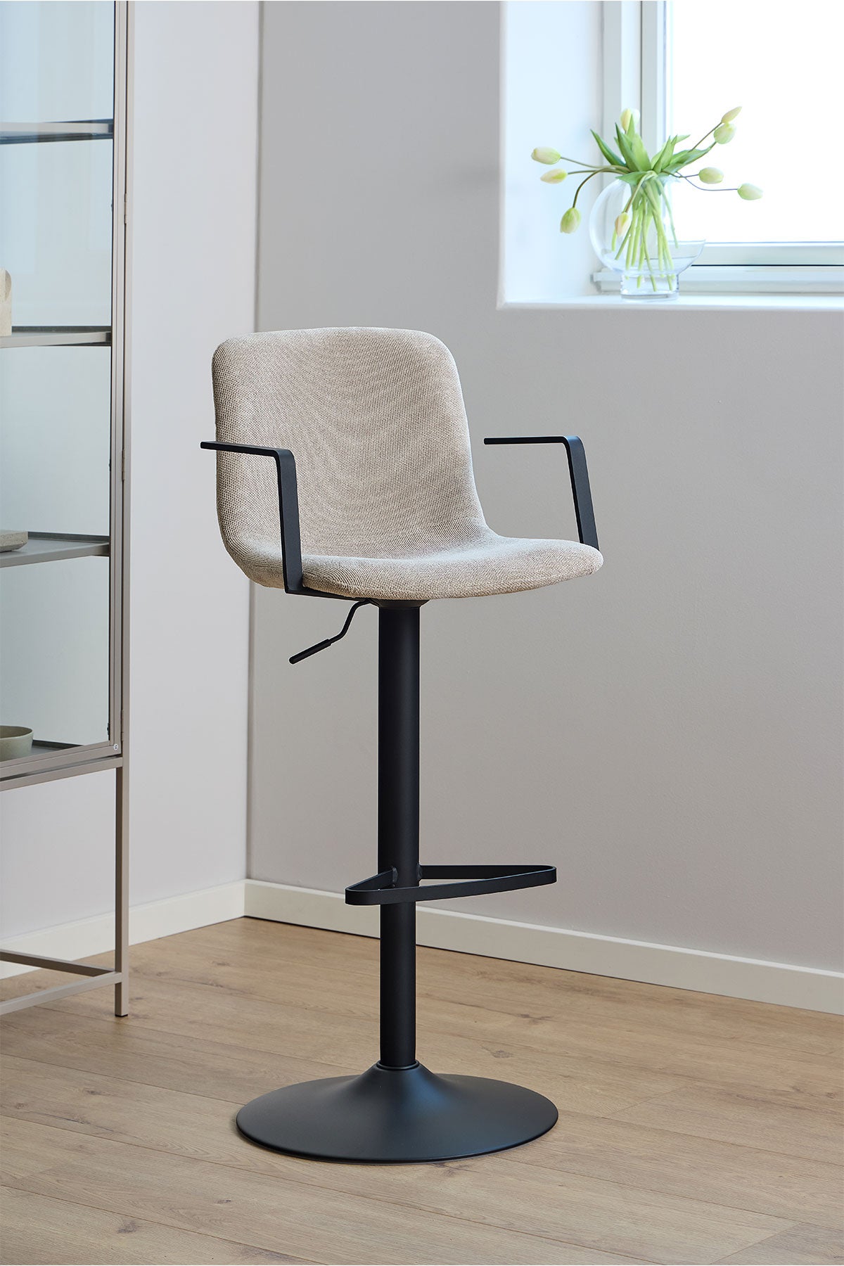 Ancona-pablo-caso-beige3.2.lifestyle