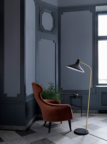 EvaLoungeChair_G10FloorLamp_TSSideTable