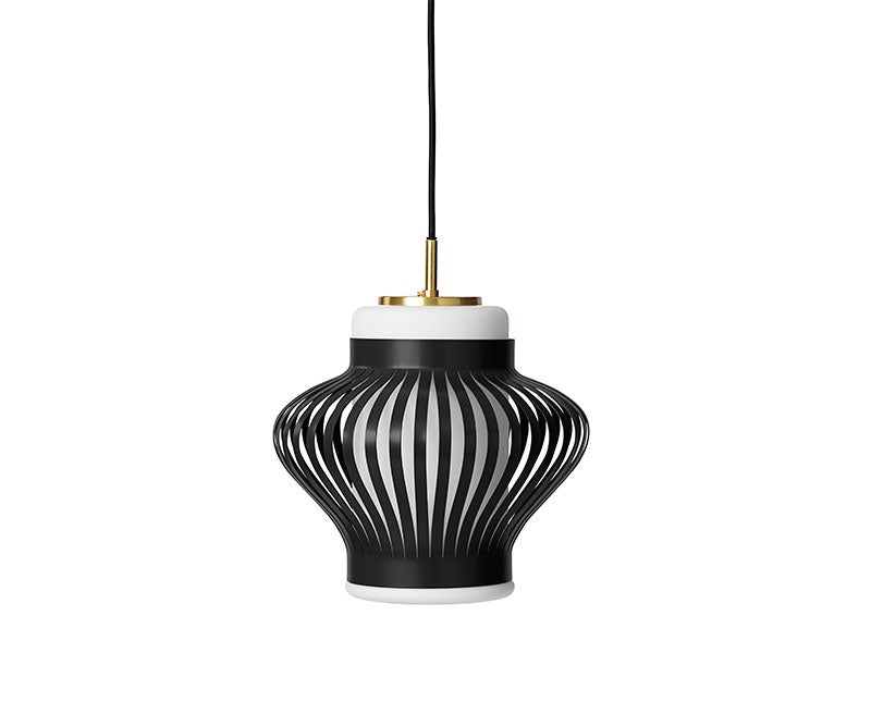 opallamella-pendant-blacknoir-WarmNordic