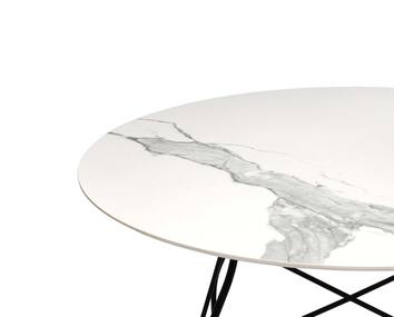 Glossy-Marble-Black-White-marble-2-Kartell