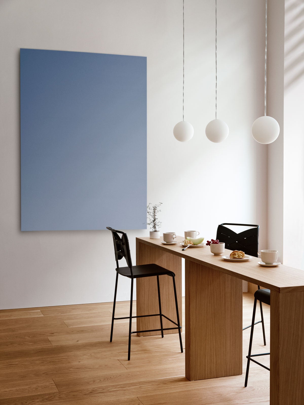 Luna-Lampa-Small-Vit-Miljo_1