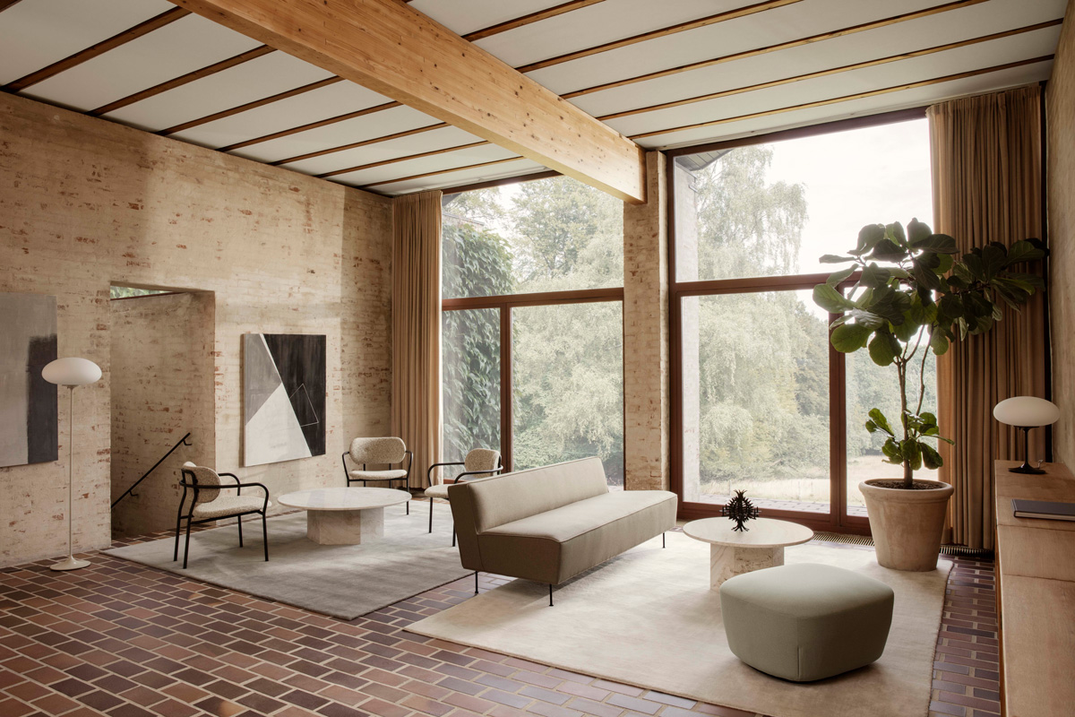 CocoLoungeKvadratZerobySahco002_EpicTable_Frostrug_CreamyPaerlRug_Stemlite