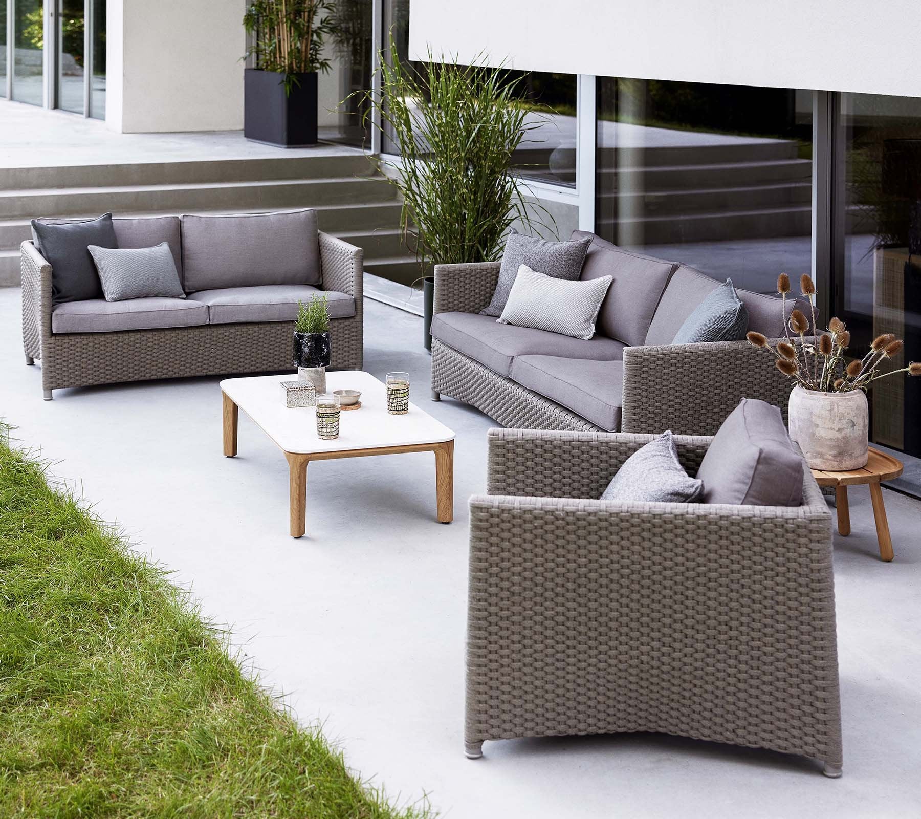 Cane-line-miljo-Diamond_2-seater_sofa_diamond_3-seater_sofa_diamond_lounge_chair_737
