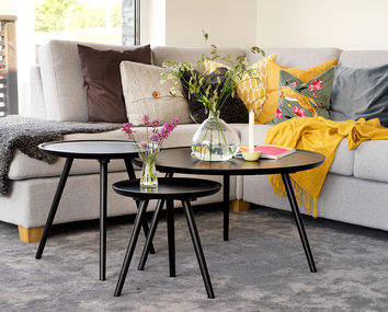 Daisy-soffbord-Svart-miljo