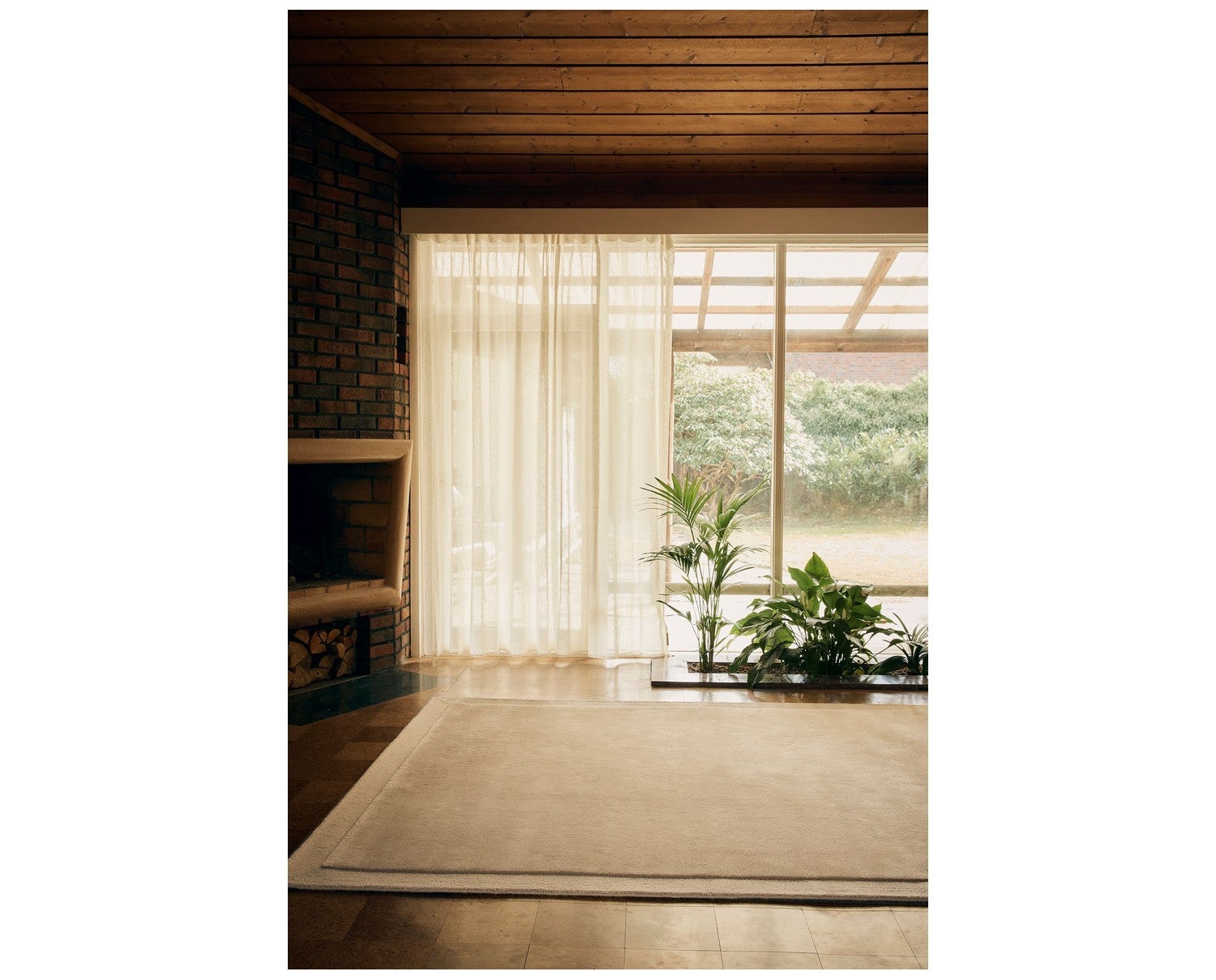 Louis-Rug-Warm-Beige-1
