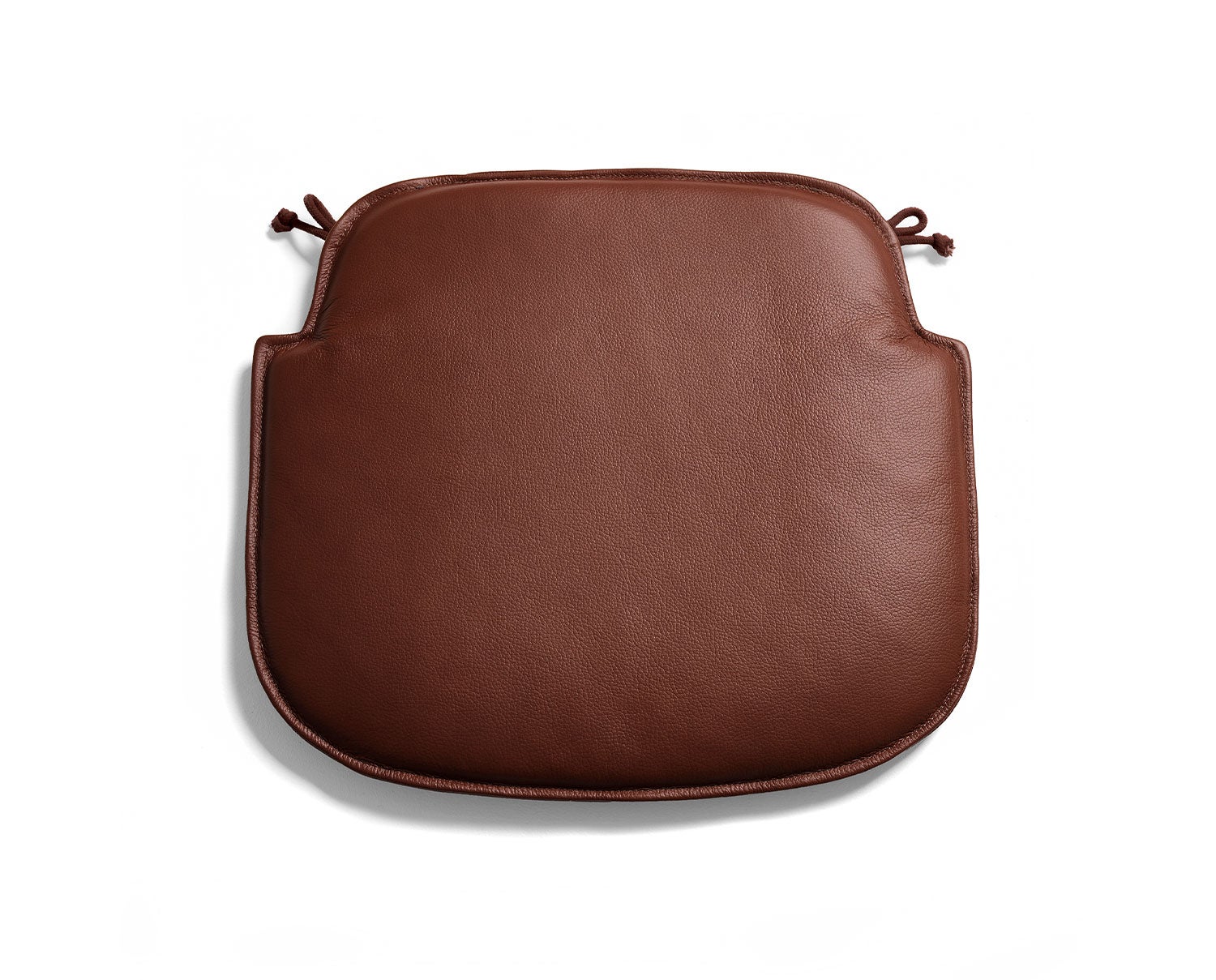 Stolab-Smaland-Bistro-Dyna-Sorensen-Ultra-Cognac