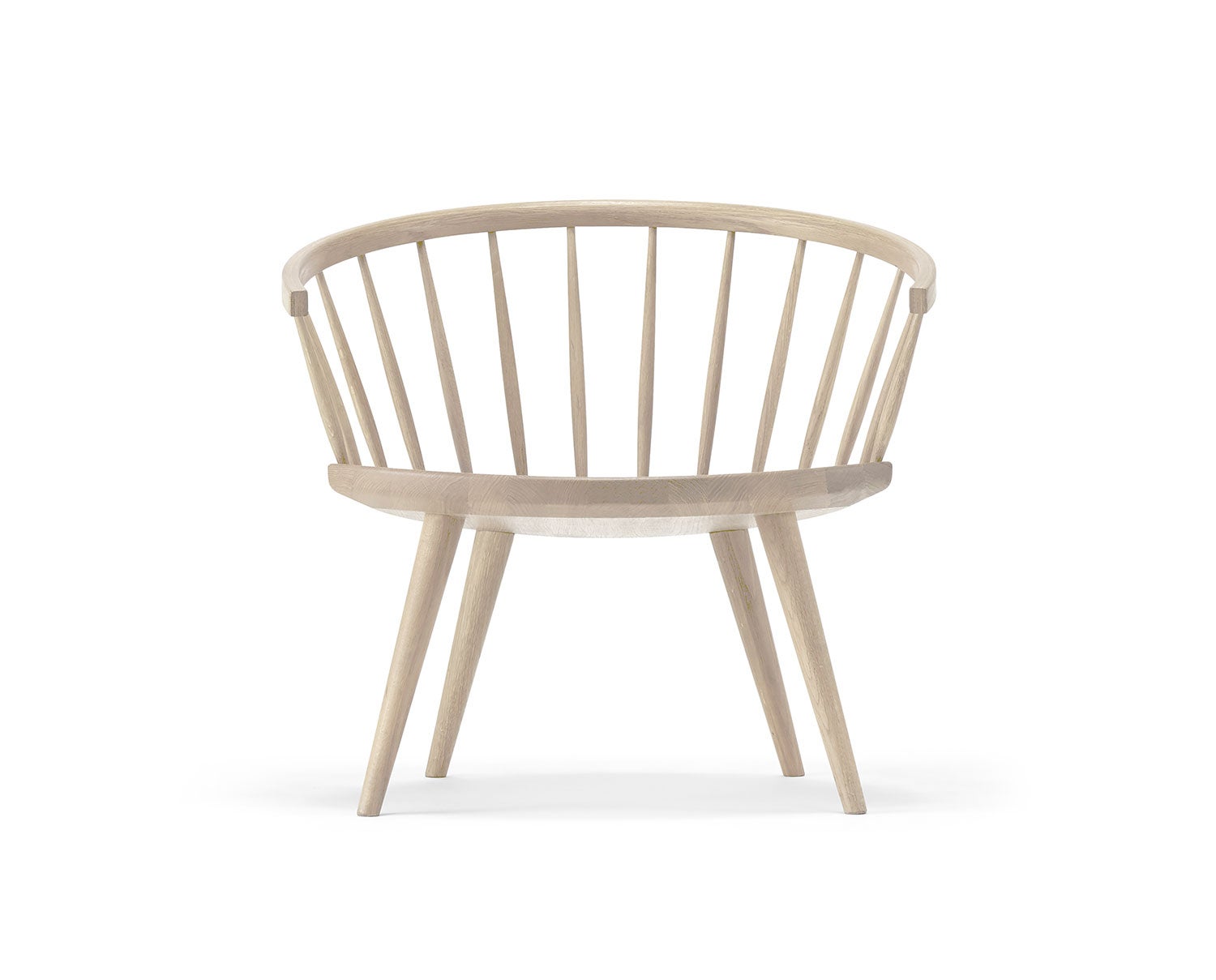 Stolab©-Arka-Loungestol-Ek-Ljus-Mattlack-0101