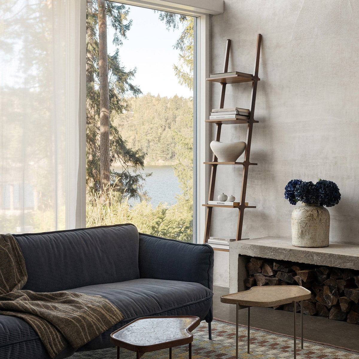 swedese-libri-hylla-high