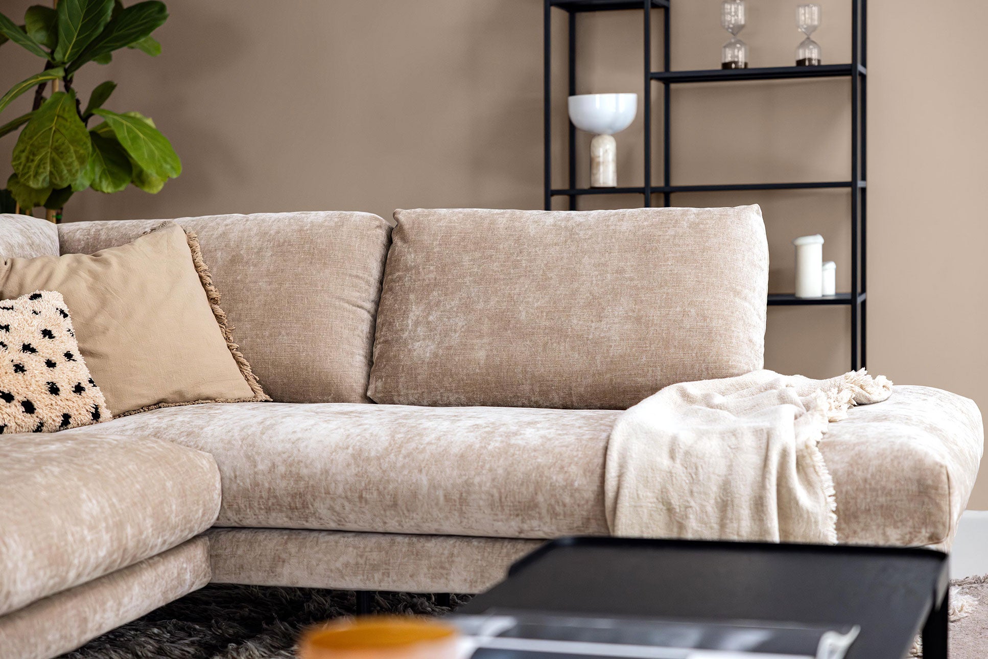 How-to-clean-sofa-without-removable-cover-Tibergs
