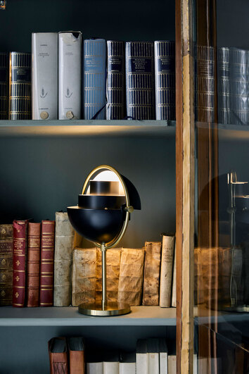 Multi-Lite-Portable-Brass-Black-Semi-Matt-Miljo