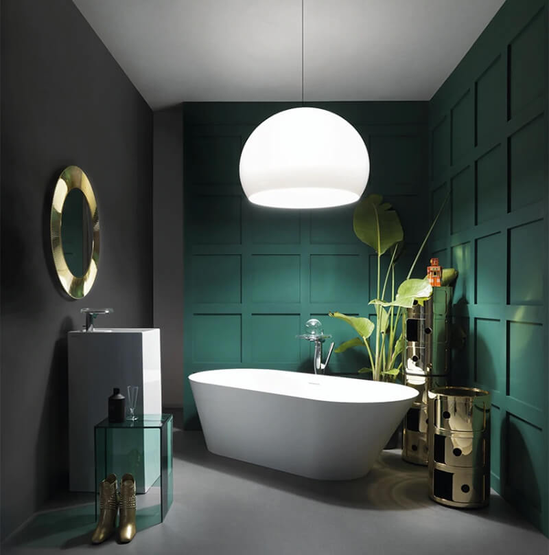 Big-Fly-Taklampa-Miljö-vit