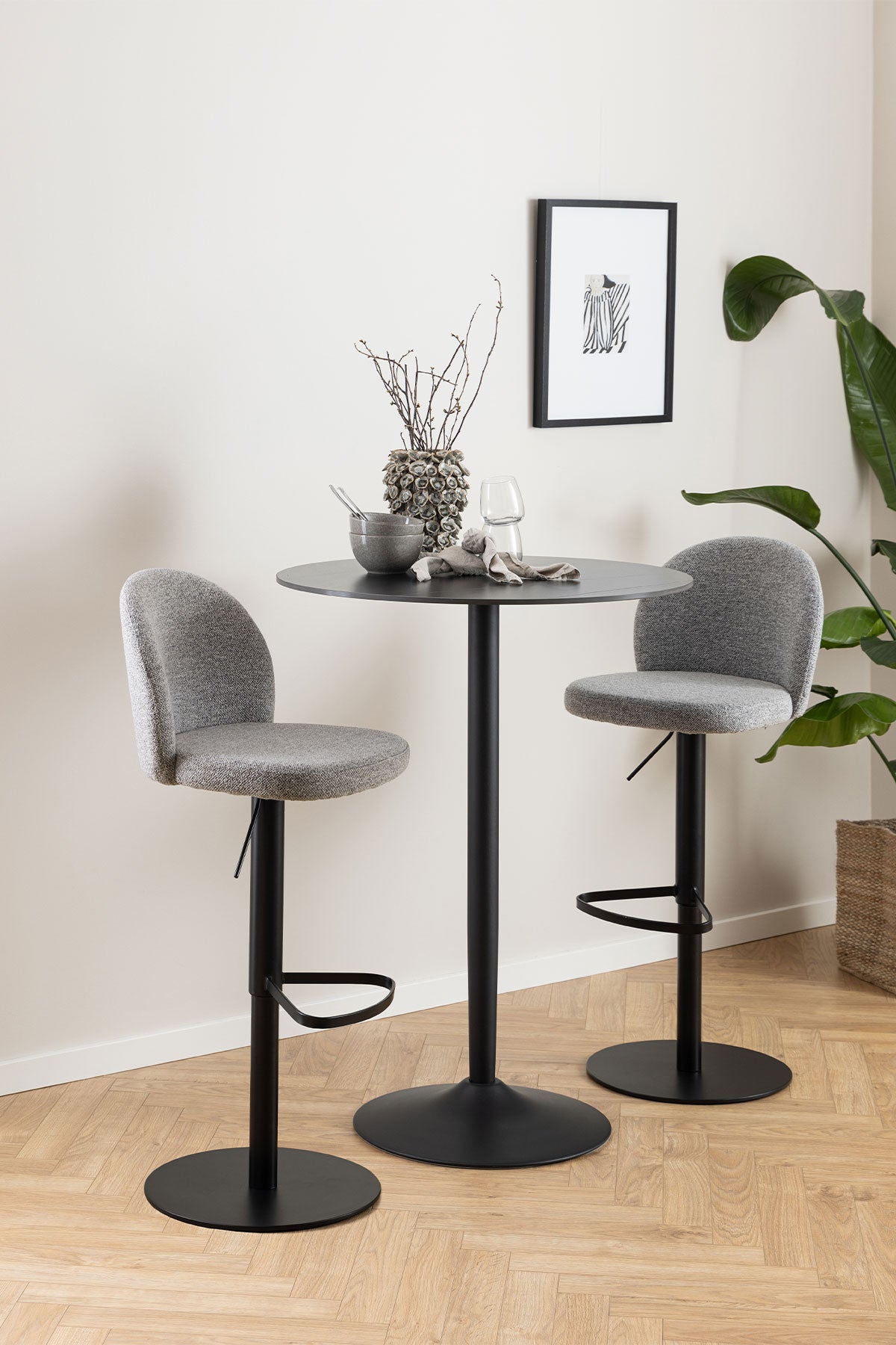 Ancona-malta-bartable-grantham.lifestyle